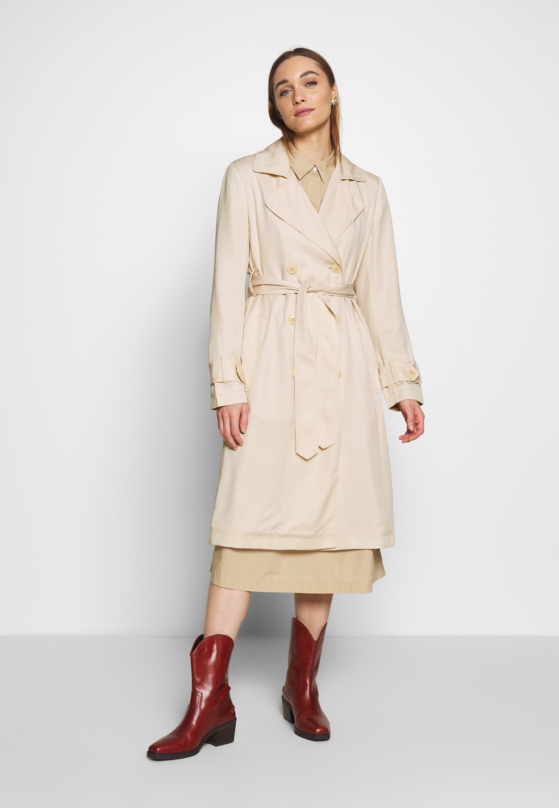 polo trench coat