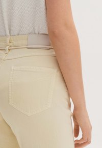 OPUS LOUIS FRESH - Jeans slim fit - feelgood yellow