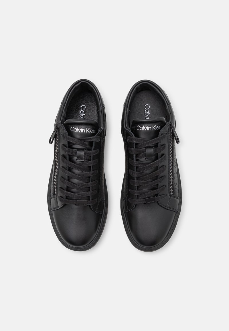 calvin klein low top lace up zip mono