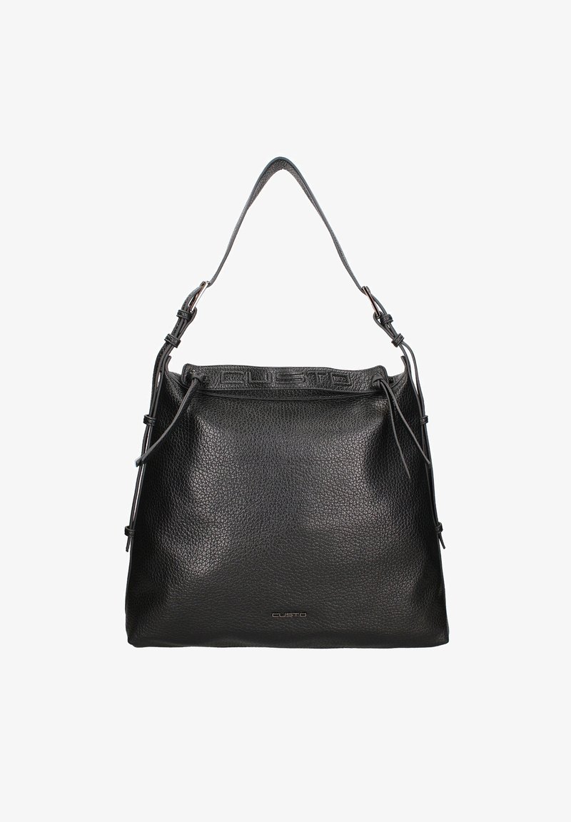 Sac à épaule en cuir noir avec une finition texturée, bandoulière réglable, ouverture resserrée et nom de la marque en relief sur le haut.