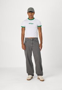 YOURTURN BABY TEE UNISEX - Marškinėliai su spaudiniu - white