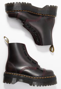 Dr. Martens SINCLAIR - Platåstøvletter - cherry red arcadia