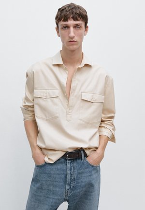 Massimo Dutti LONG SLEEVE WITH BUTTONED POCKETS - Overhemd - beige