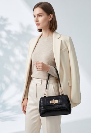 Kassandra, KASSANDRA SHOULDER BAG - Sac bandoulière - nero