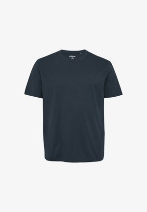 Tumesinine puuvillane T-särk lühikeste varrukatega, ümmarguse kaelusega ja peene logoga ees. Sile tekstuur, igapäevane disain ja lihtne siluett.
