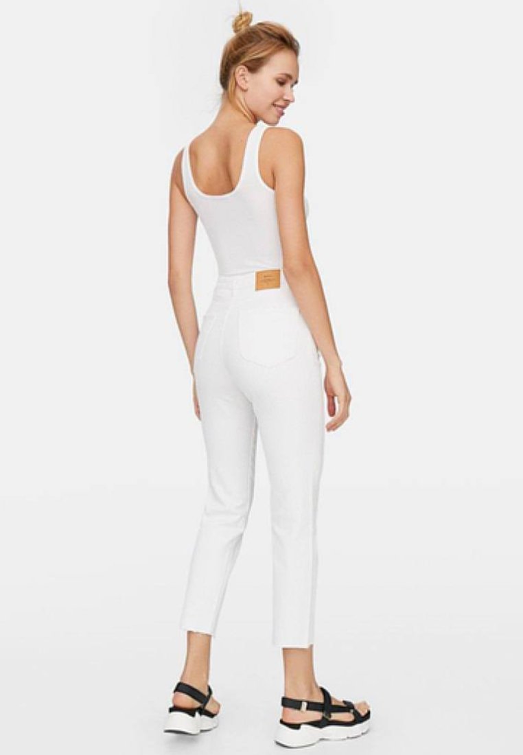 Mom fit jeans - OUTFITBOOK
