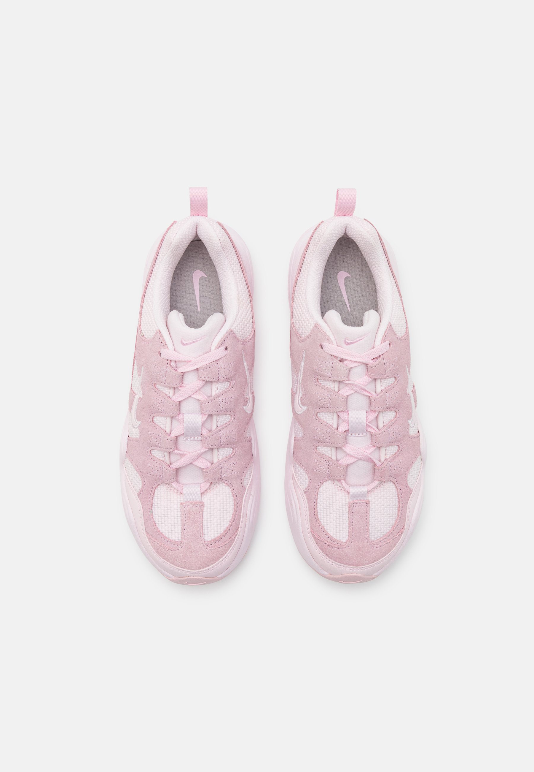 NIKE★WMNS TECH HERA★PEARL PINK/PEARL PINK/PINK FOAM WMNS) Nike Tech Hera 'Pearl Pink' DR9761-600
