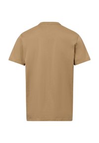 Camiseta de manga corta y cuello redondo en marrón claro, hecha de suave tela de algodón, presenta una textura lisa con un diseño de espalda simple.