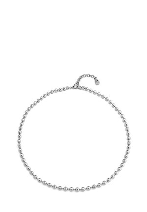 Collar de cuentas de plata que presenta una serie de cuentas esféricas uniformes, con una cadena ajustable y una pequeña etiqueta en el broche.