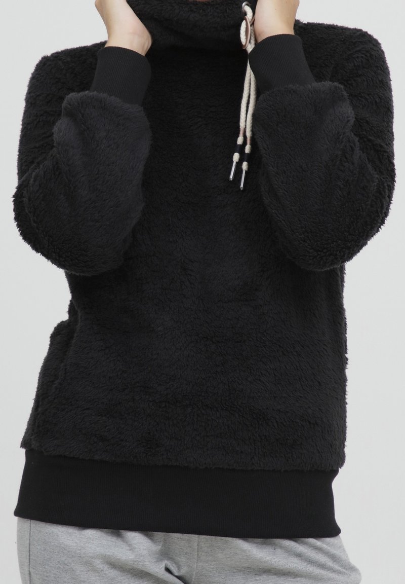 Oxmo Felpa - black