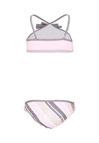 Twee-delige bikini set met een lichtroze en grijs topje met dunne verstelbare bandjes en gestreepte broekjes in beige, roze en grijstinten.