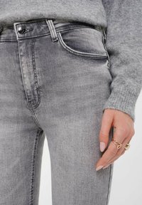 Greenpoint - Jeansy Slim Fit