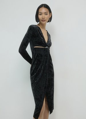CON CUT OUT - Cocktail dress / Party dress - ultrablack