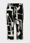 VMCEASY CULOTTE PANTS - Nohavice - black/liza