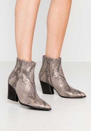 Botines - taupe