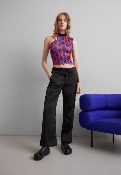 Alexandra Moura RESCUE - Μπλούζα - red/blue