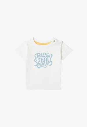 Biała koszula z krótkim rękawem z niebieską grafiką z napisem "RIDE THAT WAVE". Posiada okrągły dekolt i zapięcie na napy na ramieniu.