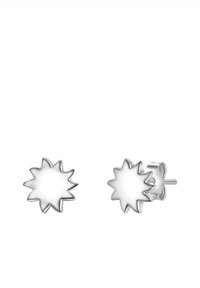 Silberne Ohrstecker in Form abstrakter Sterne mit polierter Oberfläche; zeichnen sich durch mehrere spitze Kanten für ein markantes Design aus.