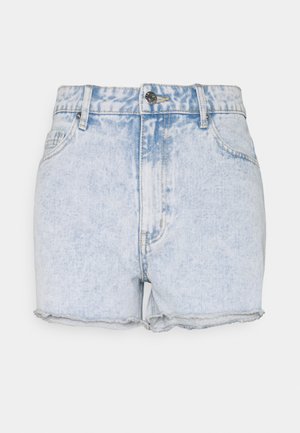 Lyseblå acid-wash denimshorts med frynset kant, frontknap og lynlås, bæltestropper og sidelommer.