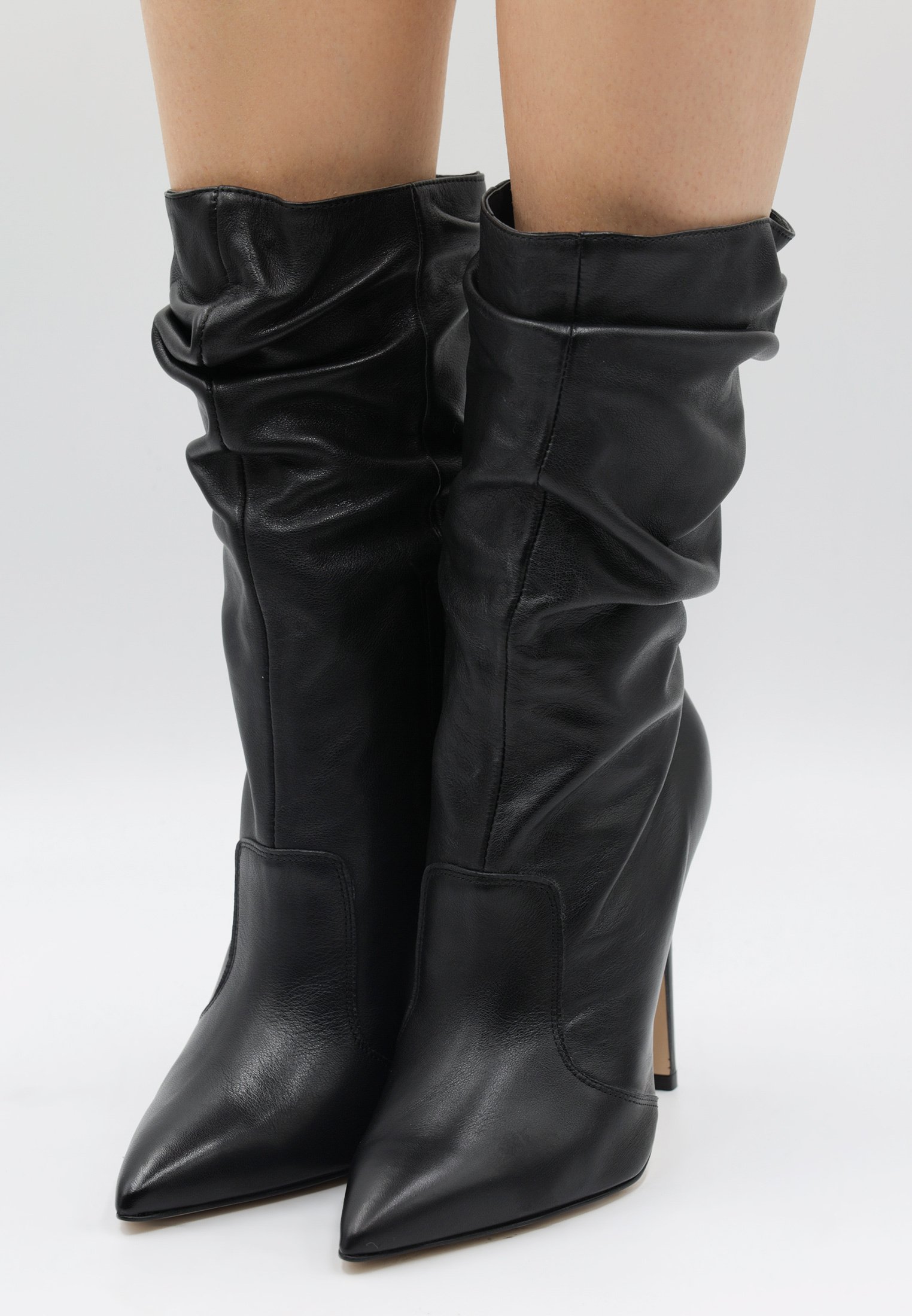 PRIMA MODA TRIVIO - Botas mosqueteras - beige - Zalando.es
