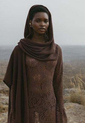 NA-KD Sjaal - brown