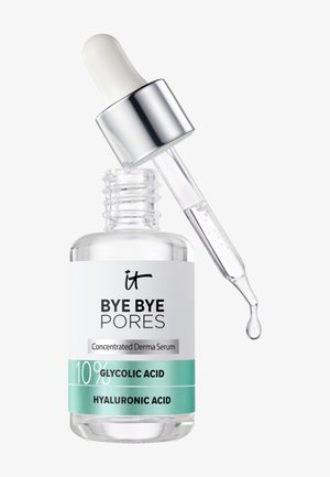 Transparante glazen fles met label 'BYE BYE PORIEN' en een pipet die serum afgeeft met 10% glycolzuur en hyaluronzuur.
