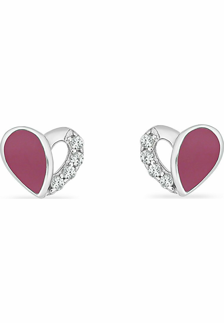 Hjärtformade studs-örhängen med en djup rosa sten och en bas i silvermetall. Dekorerade med små klara kristaller längs en kant.