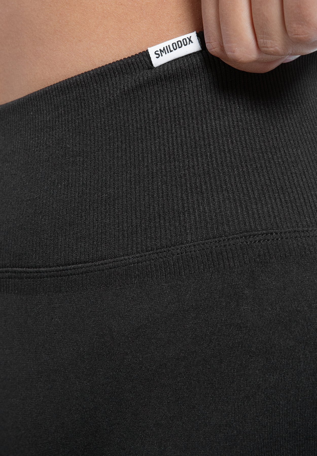 LEGGINGS INVISIBLE SCRUNCH SEAMLESS ELIN