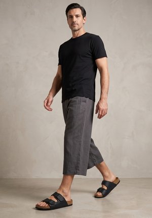 VENEZIA, MULES - Muiltjes - black