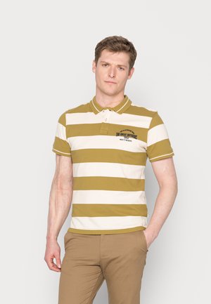 STRIPED WITH EMBRO - Polo shirt - moss cream yarn dye