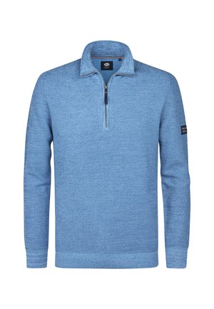 Sudadera de punto azul con cremallera de cuarto, con tejido texturizado, puños y dobladillo acanalados, que presenta un pequeño logo en la manga izquierda.