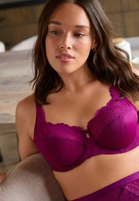 Next 3 PACK - Merevítős melltartó - plum purple teal blue light pink