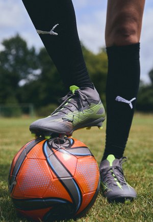 Puma ULTRA 5 MATCH - Football boots artificial grass - matte aged silver/yellow alert