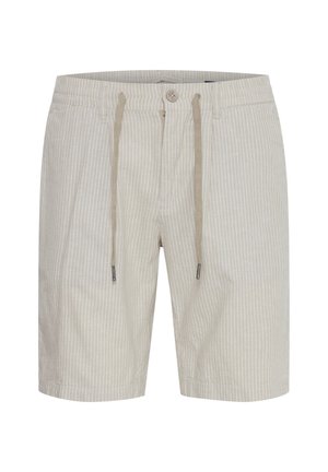 Svijetlosmeđi šorts od tkanine, s bijelim okomitim prugama, zatvaranjem na gumb i vezicom u struku.