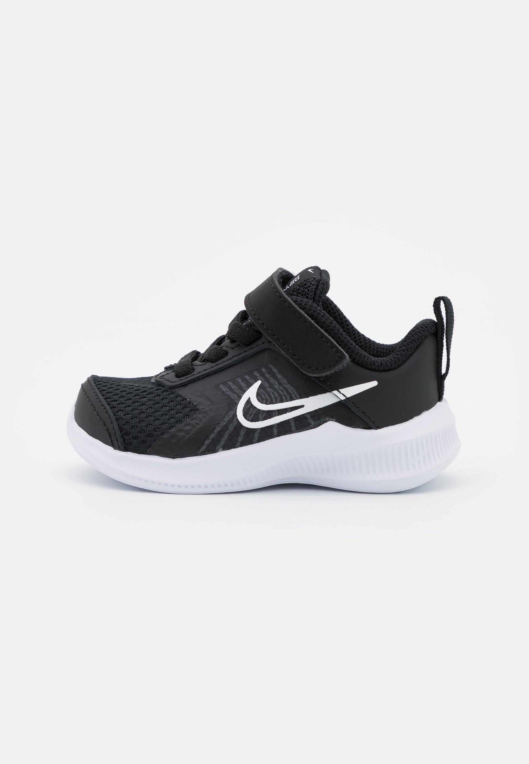 Nike Performance DOWNSHIFTER 11 - Neutral running shoes - black/white/black  - Zalando.de