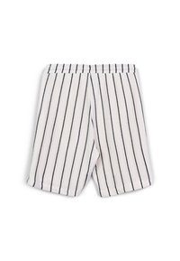 Pantaloni corti a righe realizzati in un tessuto morbido con base bianca e righe verticali blu navy, con vita elasticizzata e un taglio casual.
