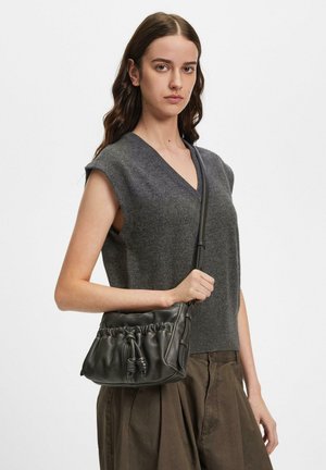 Liebeskind Berlin, CROSSBODY - Cross body bag - schwarz