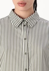 ONLY ONLBERIT LIFE  - Camicia - grape leaf