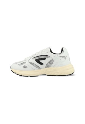 SHIFT  - Trainers - white