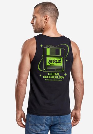 Neverless, TANKTOP HERREN MIT GRAFIK-PRINT - DESIGN DIGITAL ARCHAEOLOGY - - Top - slim-fit schwarz