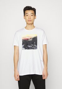 Petrol Industries T-shirt estampada - bright white