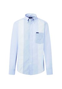 Chemise boutonnée bleu clair en coton, avec des motifs rayés, une poche poitrine et un col classique.