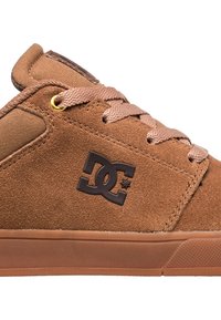 DC Shoes CRISIS 2 - Training shoe - xccc brown brown brown