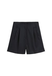 Zwarte op maat gemaakte shorts met plooien, zijzakken met rits en een gestructureerde vorm. Gemaakt van een gladde stof, geschikt voor verschillende gelegenheden.