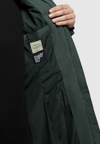 khujo ARIBAY4 PEACHED - Cappotto invernale - blaugrün