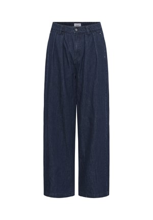 Pantalon en jean bleu foncé à jambes larges, taille haute, plis devant et fermeture par bouton métallique. Pas de motifs ou accents visibles.