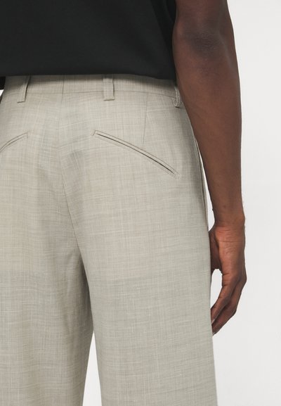 Tiger of Sweden TREVON - Trousers - dry sand
