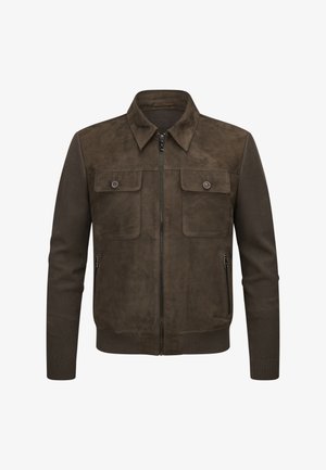 Braune Jacke mit einem Wildlederkörper und gestrickten Ärmeln. Mit Reißverschluss und zwei Brusttaschen sowie seitlichen Reißverschlusstaschen. Rippbündchen und Saum.