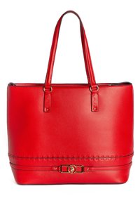 Borsa tote in pelle rossa con doppi manici, design elegante, texture stampata, accessori in oro e cuciture decorative lungo la base.