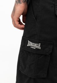 Lonsdale BALRATH czarny